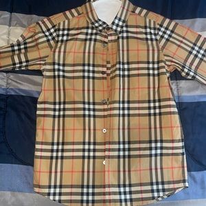 Boys Burberry shirt! Authentic. Size 8 youth!